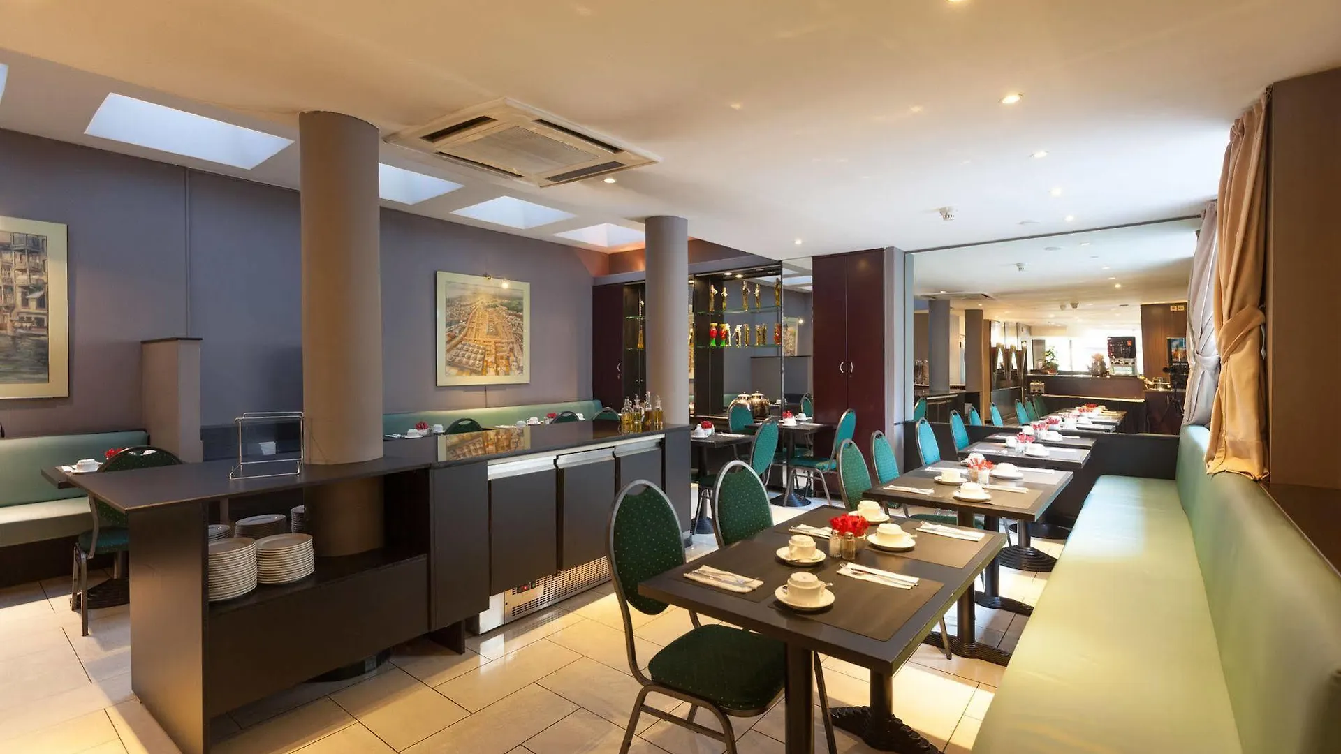 ***  Hotel Villa Royale Schaerbeek Belgium